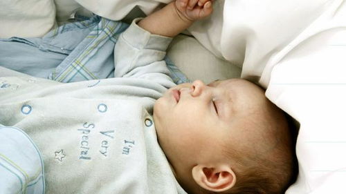 宝宝睡眠规律什么时候开始培养