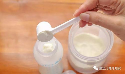 宝宝饮用水最好用什么水冲奶粉